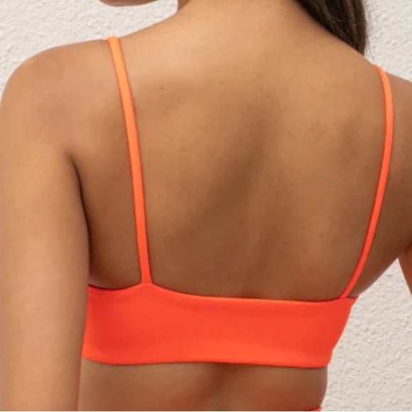 Left on Friday Pool Days Bikini Top - Picture 5 of 7